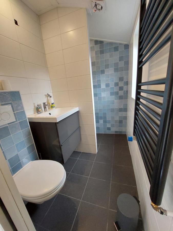 Modern En Chic Chalet Tot 4 Personen Op De Veluwe Recreatiepark De Oude Driest Putten Exterior foto