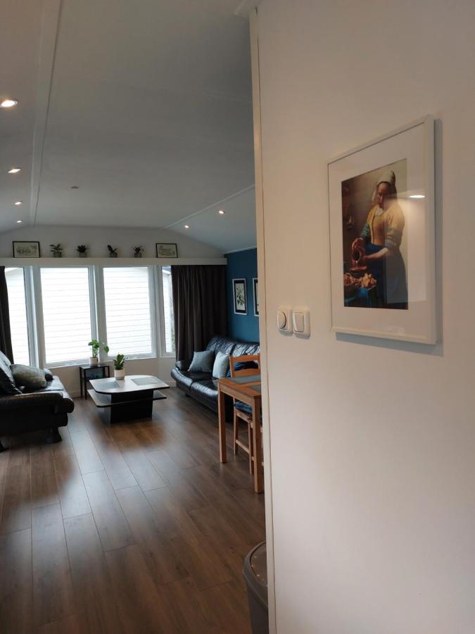Modern En Chic Chalet Tot 4 Personen Op De Veluwe Recreatiepark De Oude Driest Putten Exterior foto